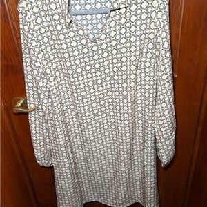 SHEIN Cream and Black Chain Print Top